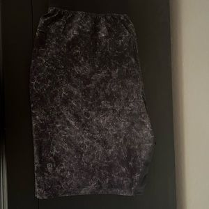 Lululemon Mens Short - Large